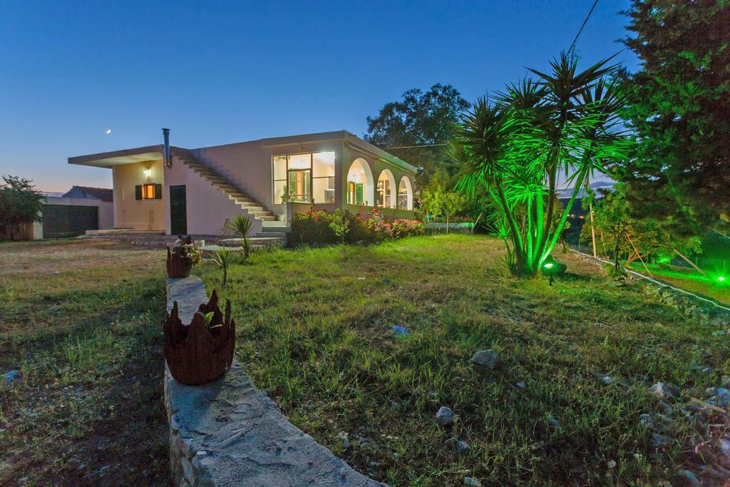 Leandros Private House Near Shipwreck Beach By "Elite" Maries  部屋 写真